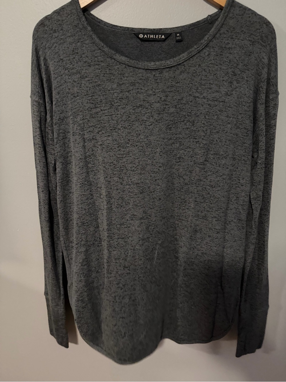 Athleta Heathered Charcoal Gray Long Sleeve Tee